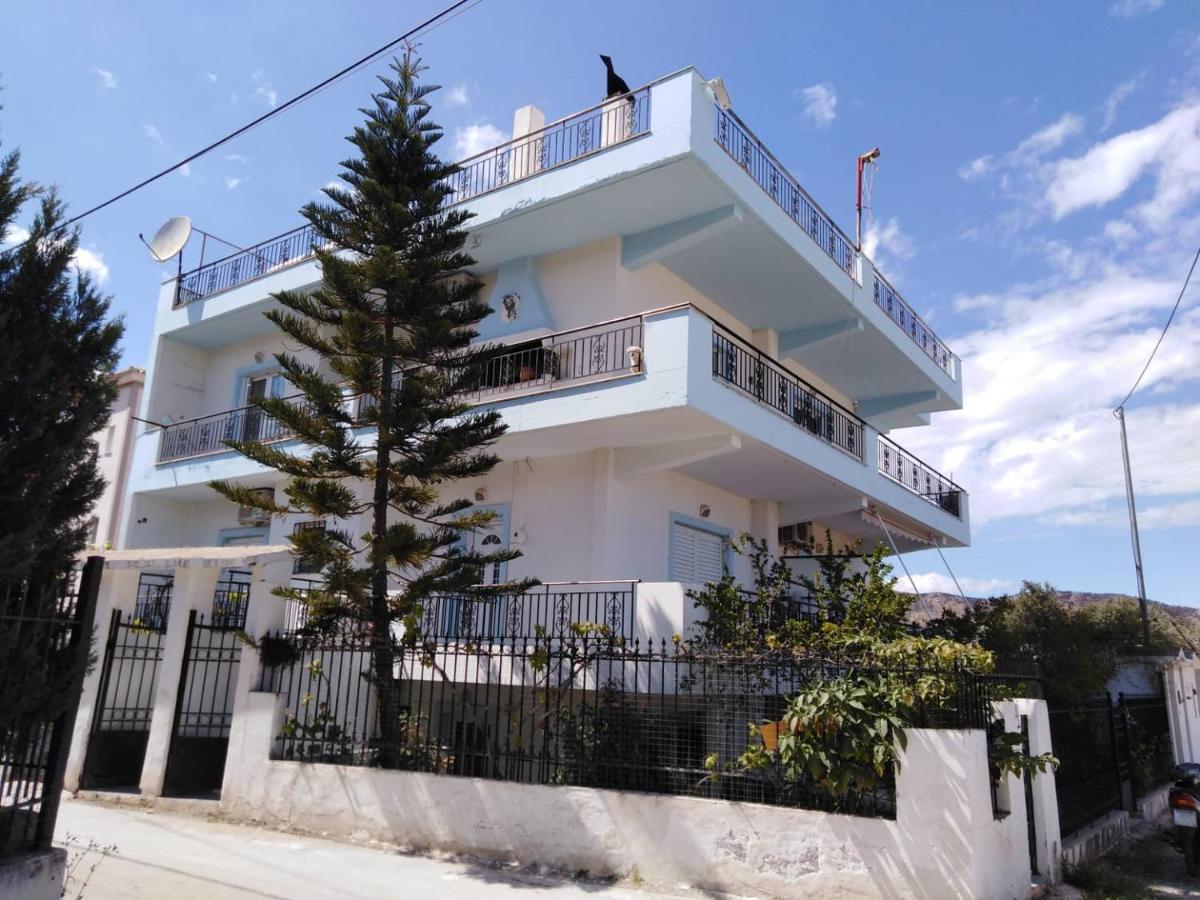 Alexadra'S House Κάτω Αλμυρή Apartment Exterior photo